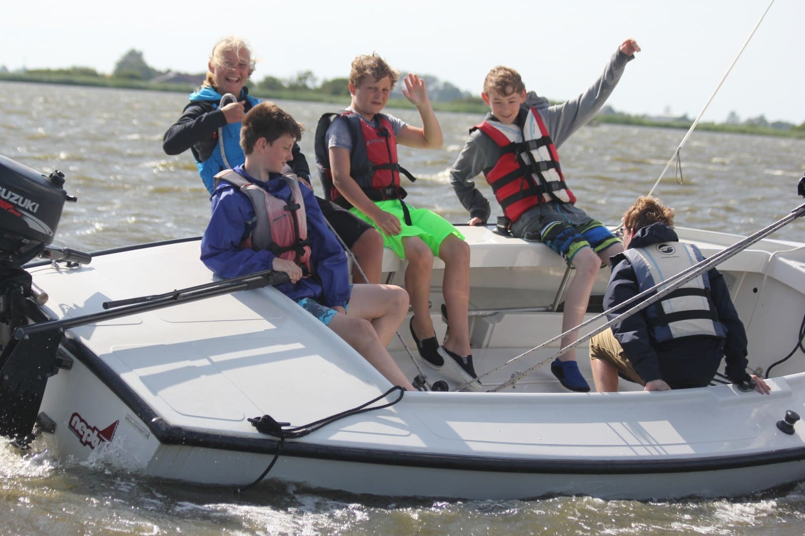 Keelboat Sailing Course (Valk) - Summer Camps Holland